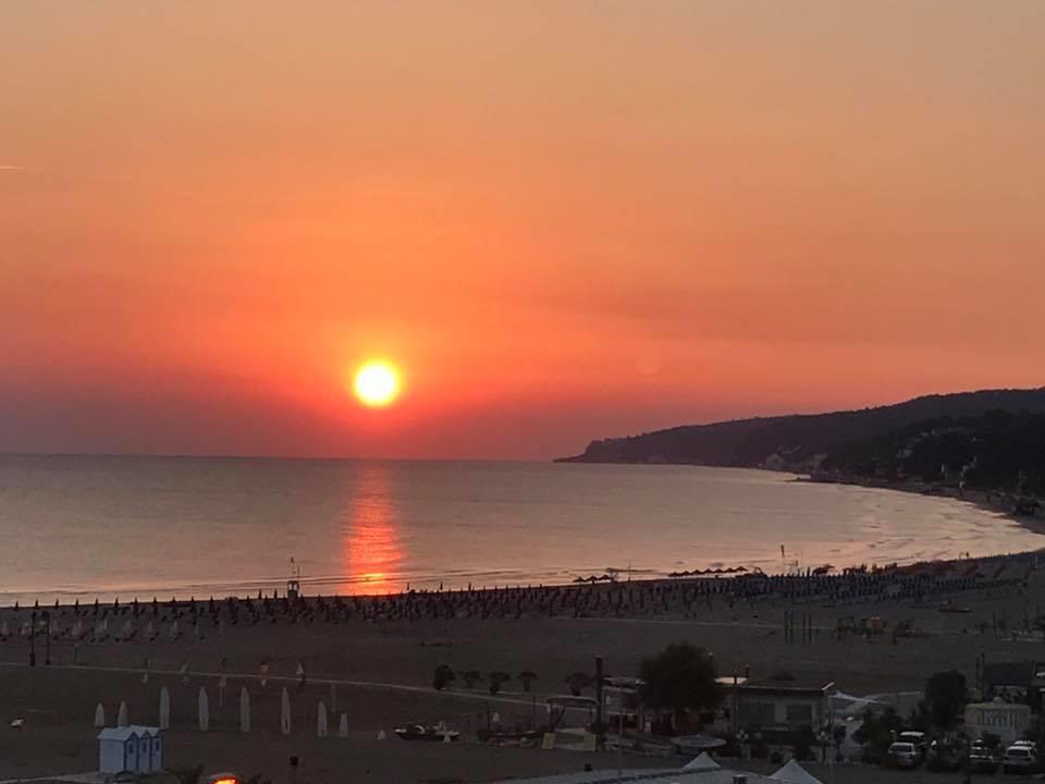 Hotel Borgo Marina Rodi Garganico Exteriér fotografie